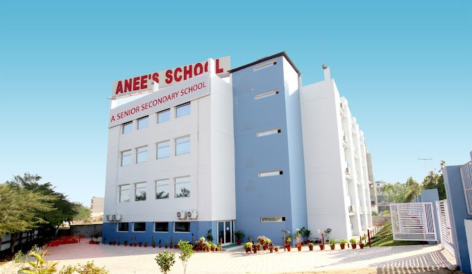Anee\'s School