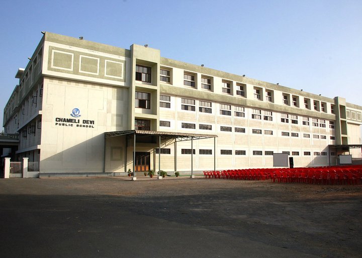 Chameli Devi Public School