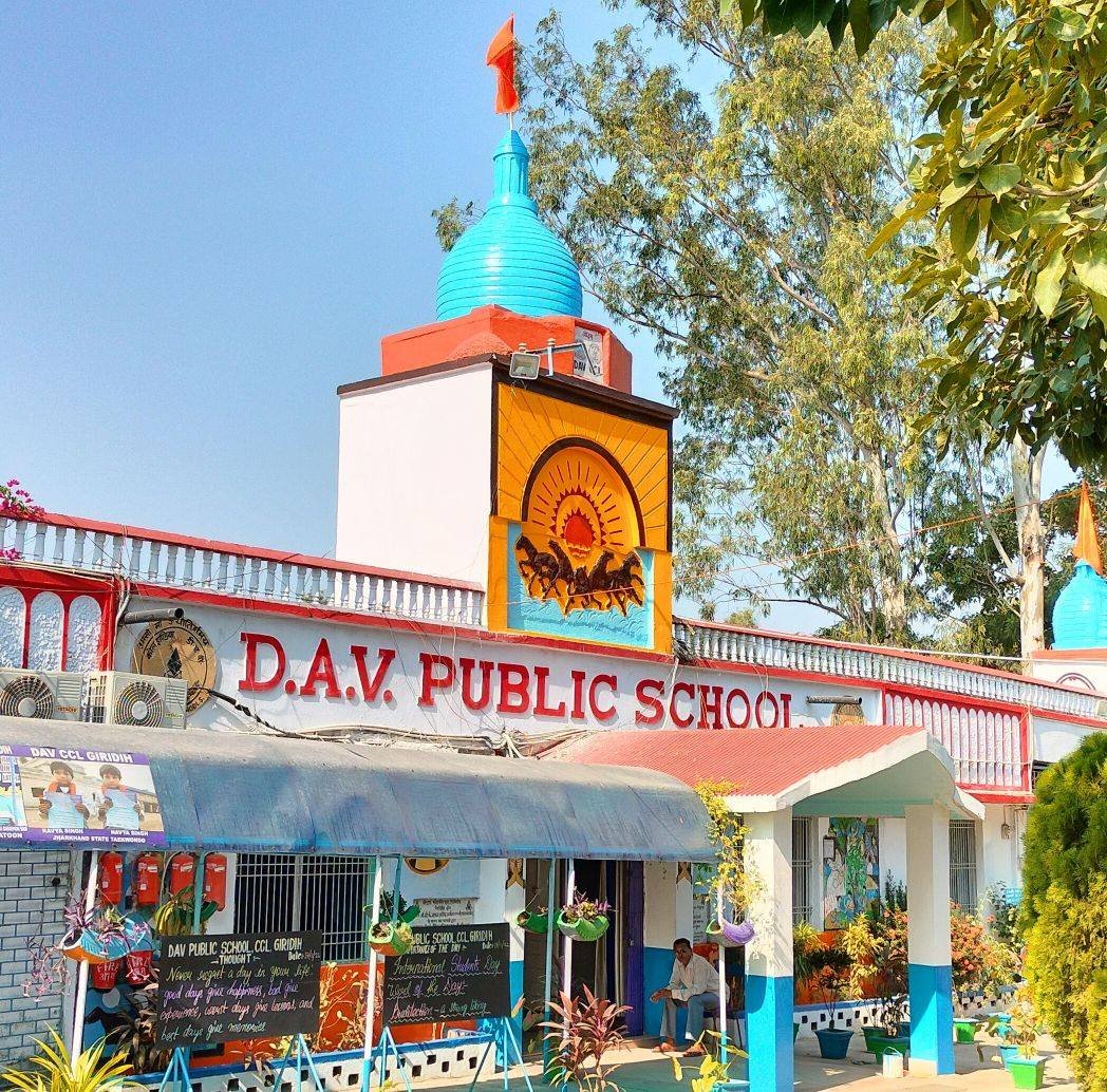 D A V Public School