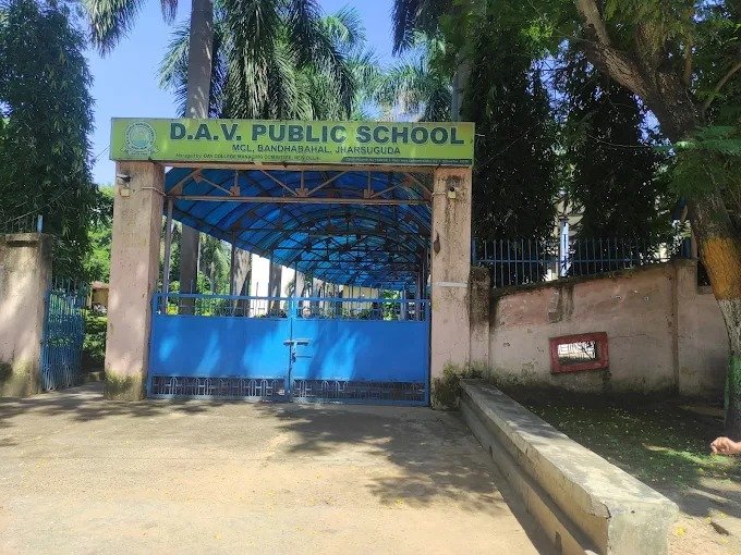 D A V Public School