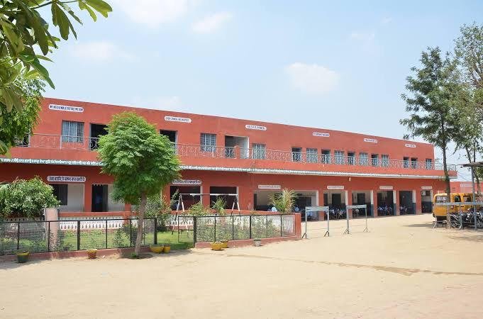 Dasmesh Public Sen.Sec.School