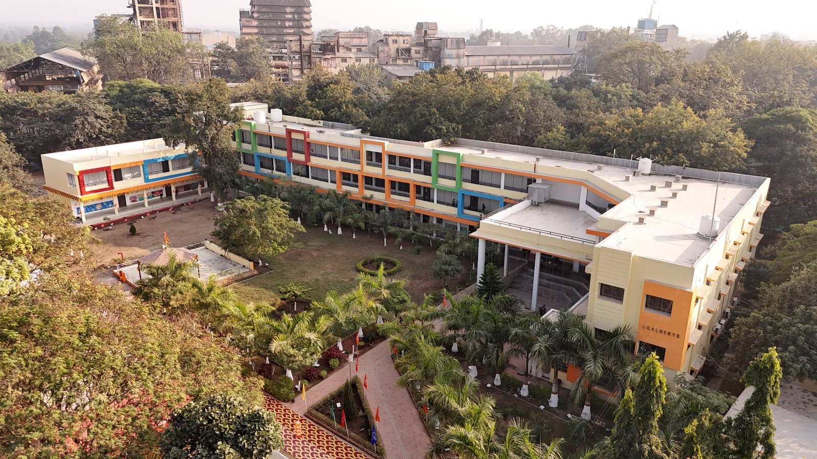 Dav Calderys Public School