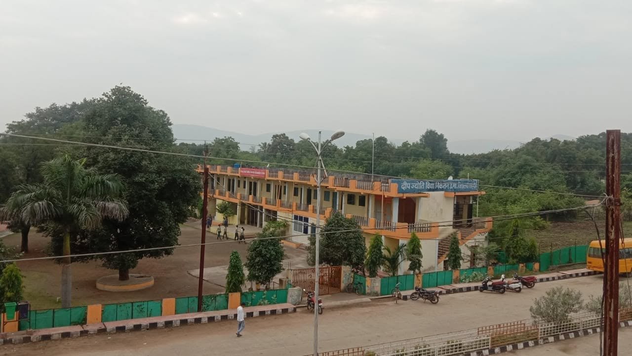 Deep Jyoti Vidhya Niketan Senior Secondary School