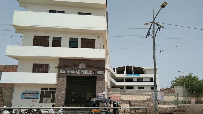 Guru Nanak Public School