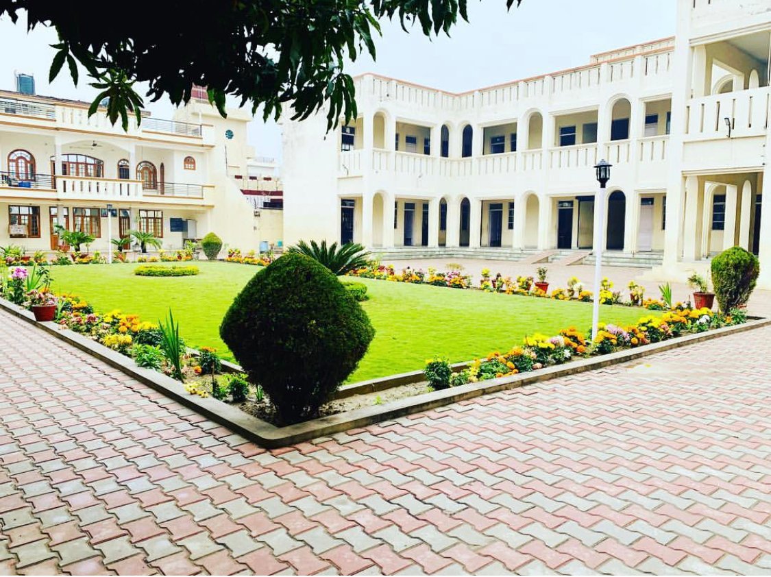 Guru Nanak Public Sr. Sec. School