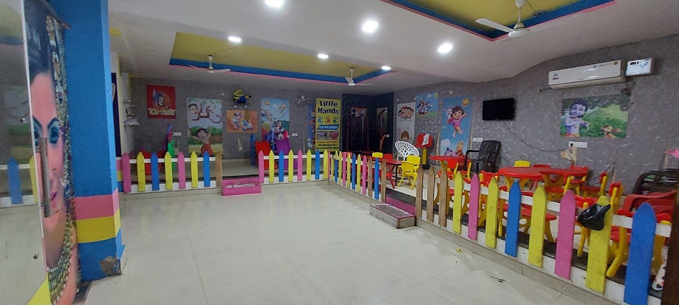 Little Hands Preschool and Daycare Center