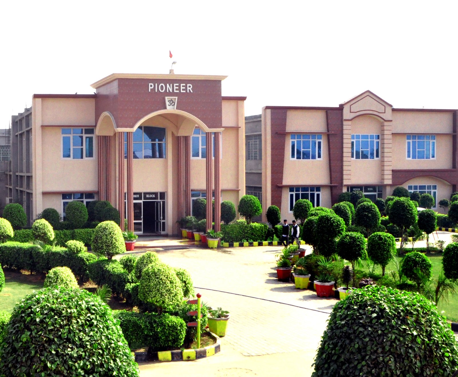 Pioneer Convent School