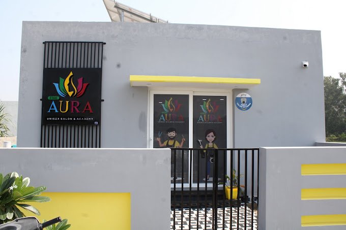 The Aura Unisex Salon & Academy