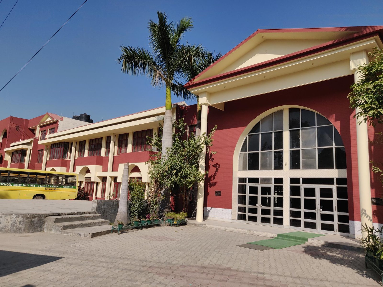 V.R Sr Sec Public School