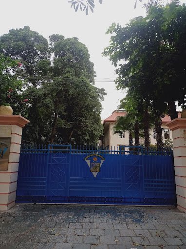 Vivek High School