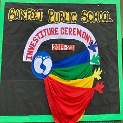 Barefeet Public School logo